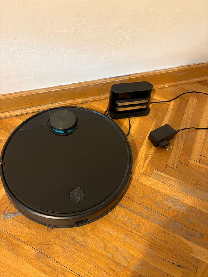 Продам робот пылесос Viomi Robot Vacuum cleaner V3