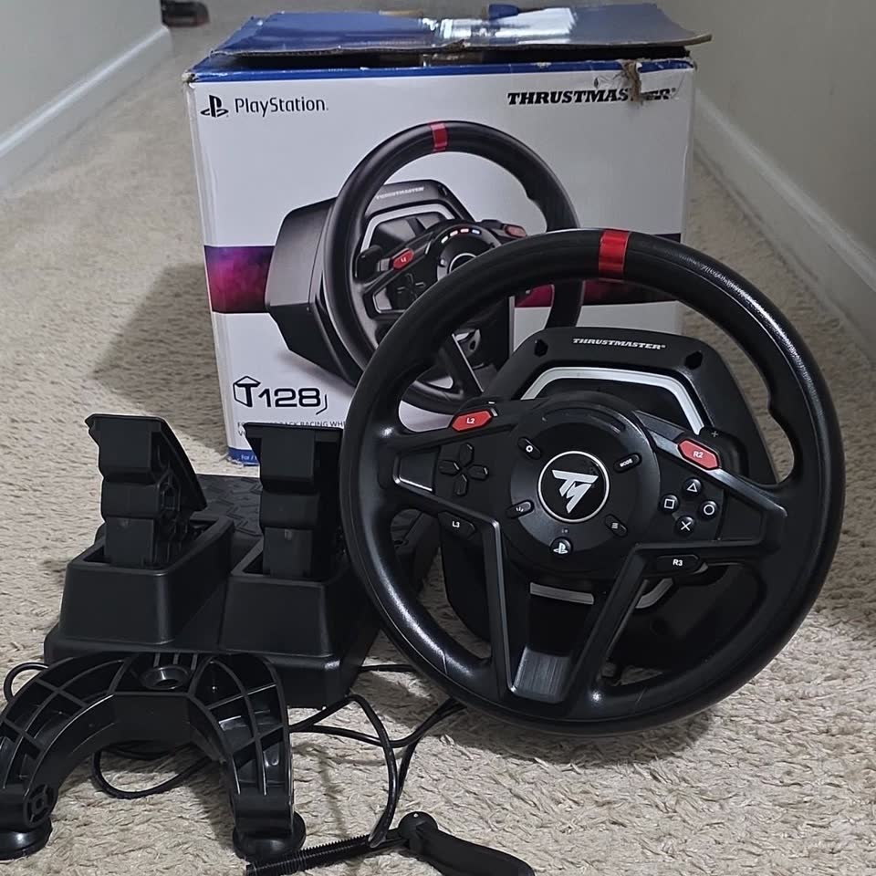 Продаю Thrustmaster T128