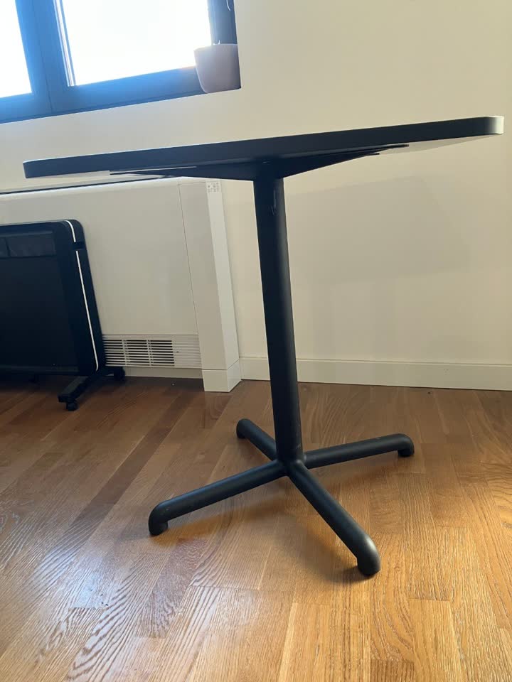 Столы IKEA STENSELE