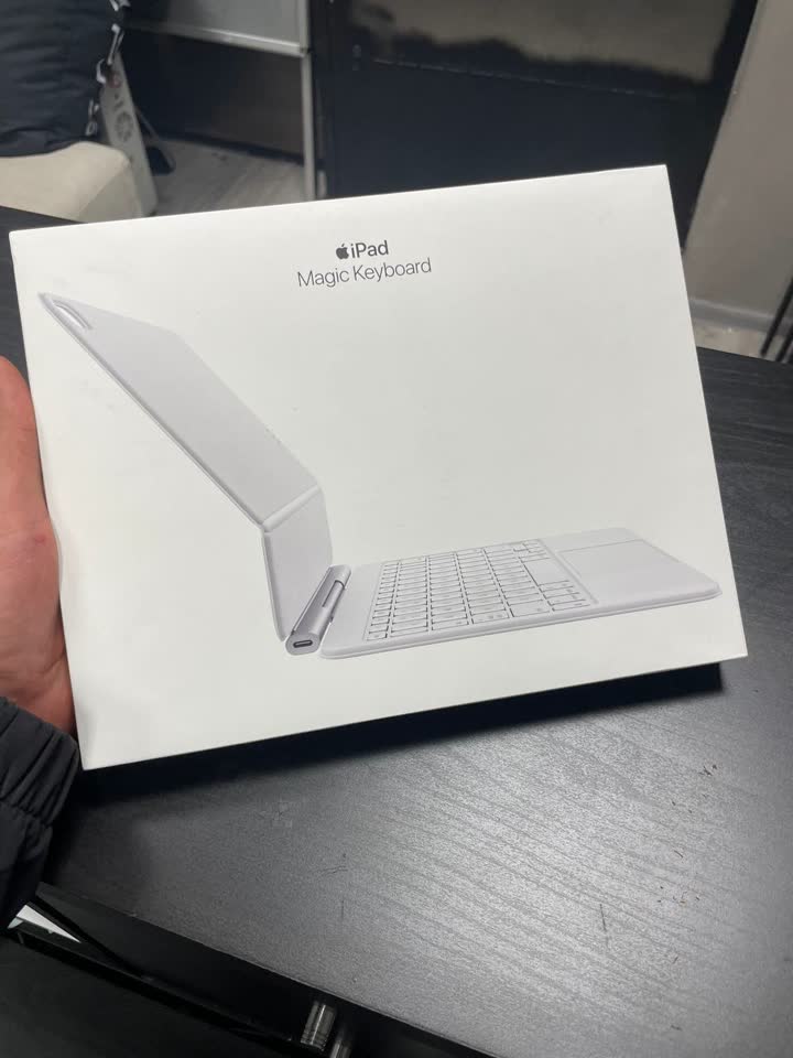 Originalna Apple Magic Keyboard tastatura za iPad Air 11 (M2-M4)