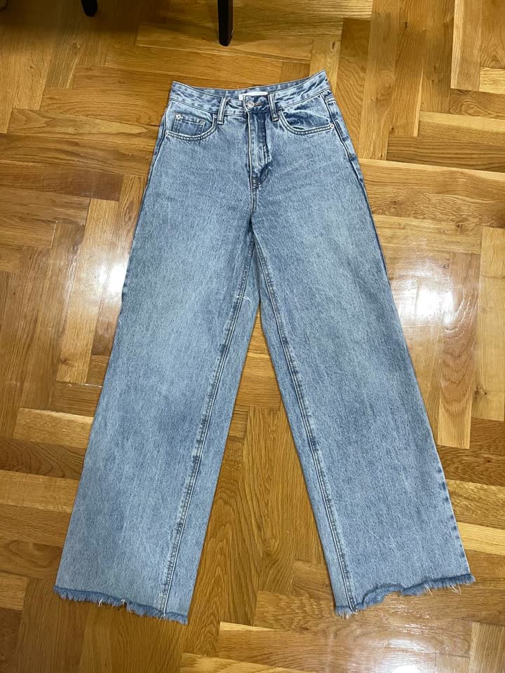 Джинсы wide leg, размер S-M