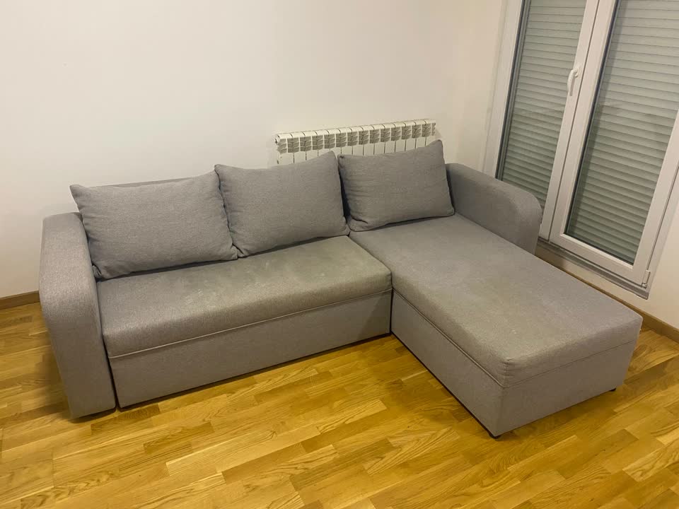 Продам угловой раскладной диван Springe