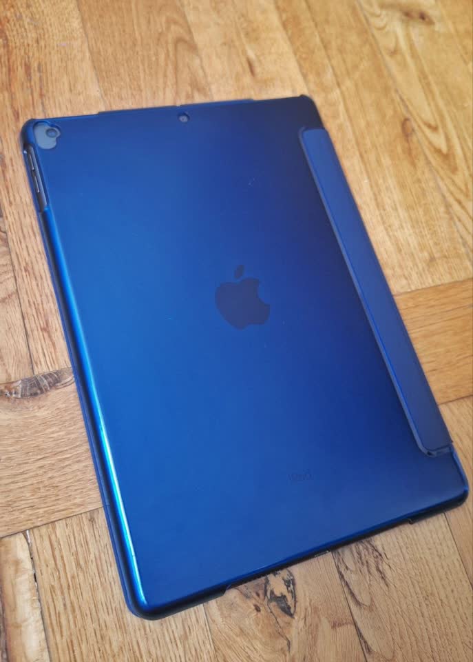 iPad 9. generacije, 10,2" Retina, 64 GB, Wi‑Fi