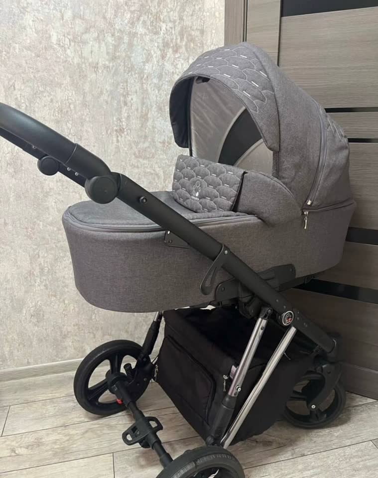 Prodajem kolica Camarelo Faro 3 u 1 u odličnom stanju