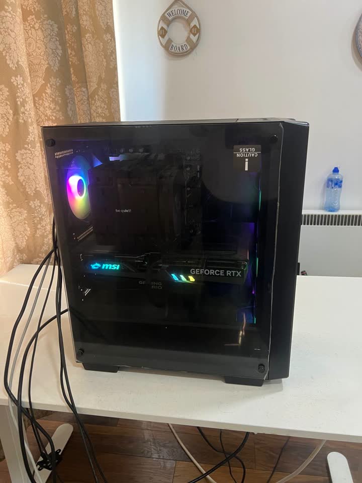 Prodajem gejmerski PC
