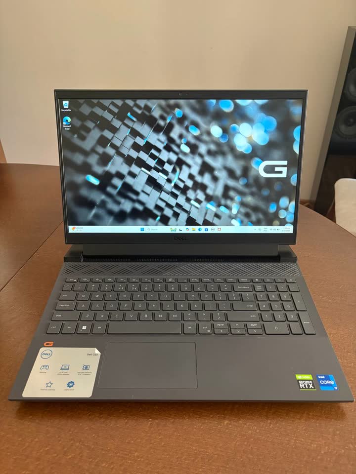 Продам Dell G15 5520 — мощный ноутбук для игр, работы и учёбы