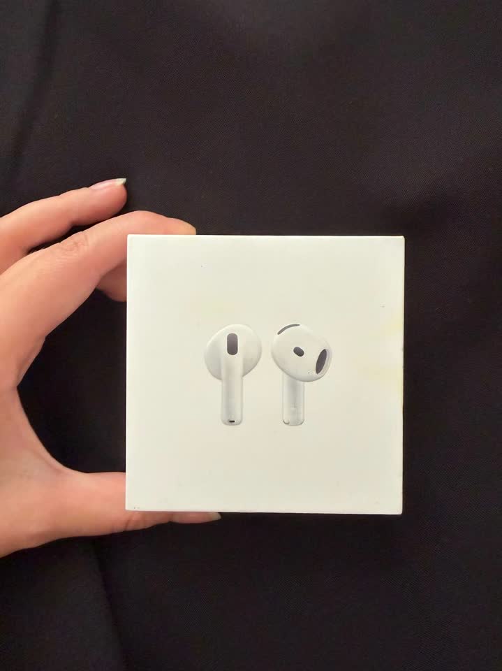 Продам airpods 4 (без ANC)