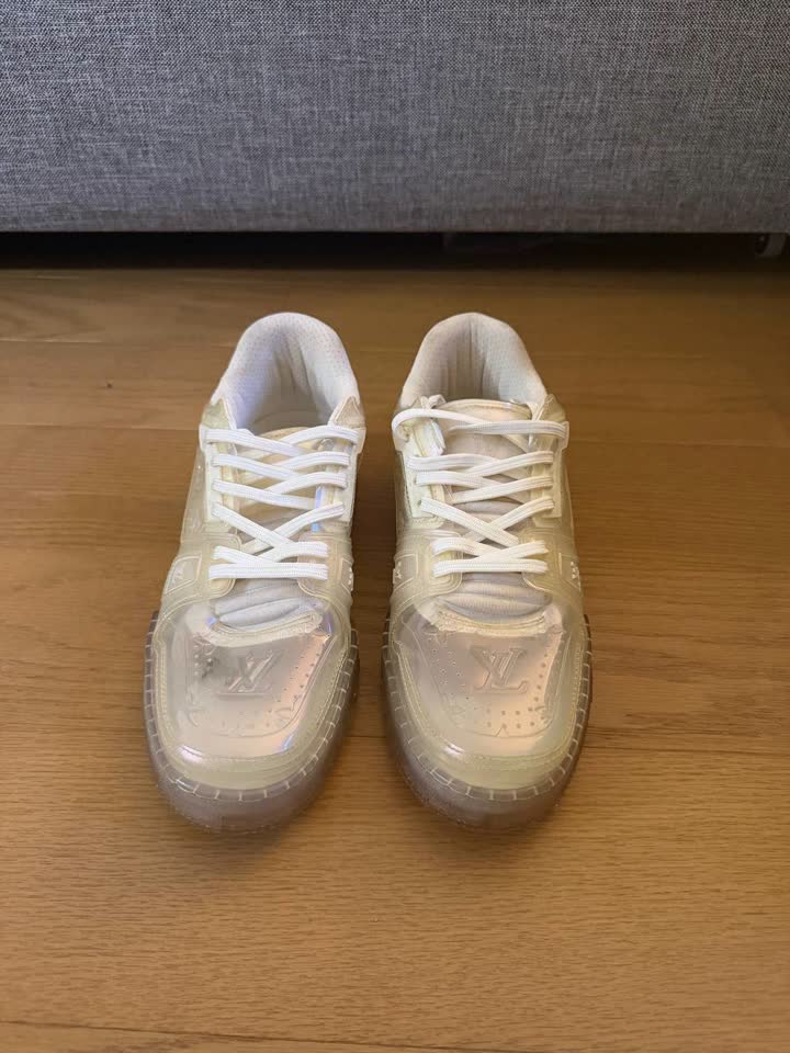 Prodajem providne patike Louis Vuitton