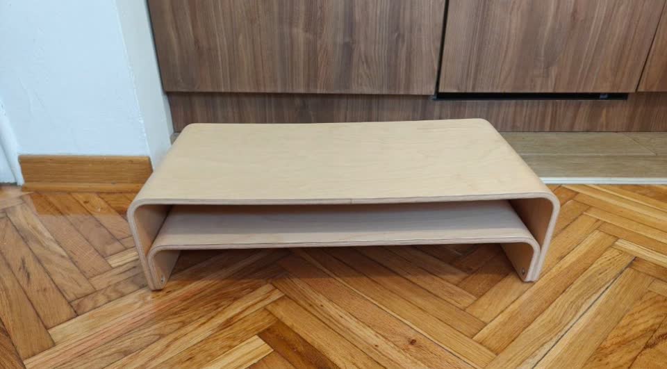 Деревянная подставка для монитора Ikea VATTENKAR