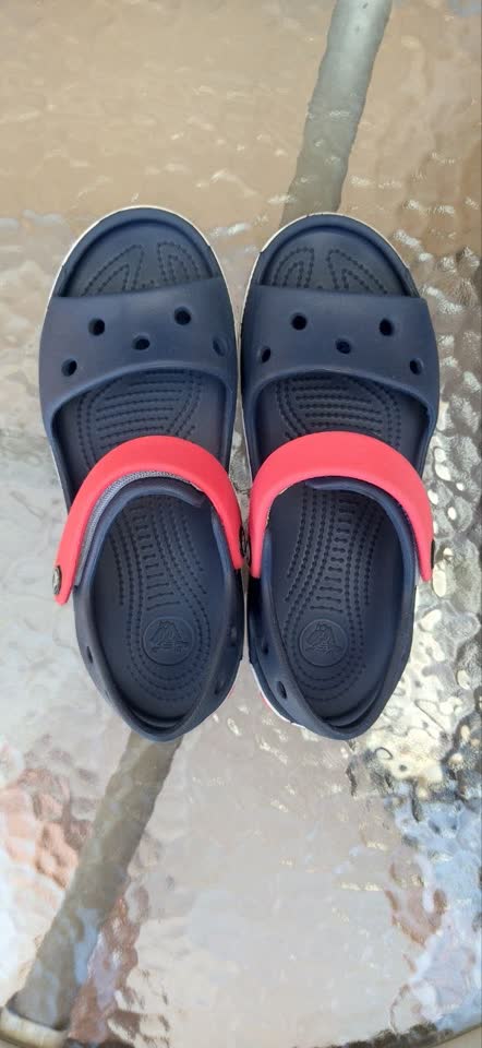Sandale CROCS
