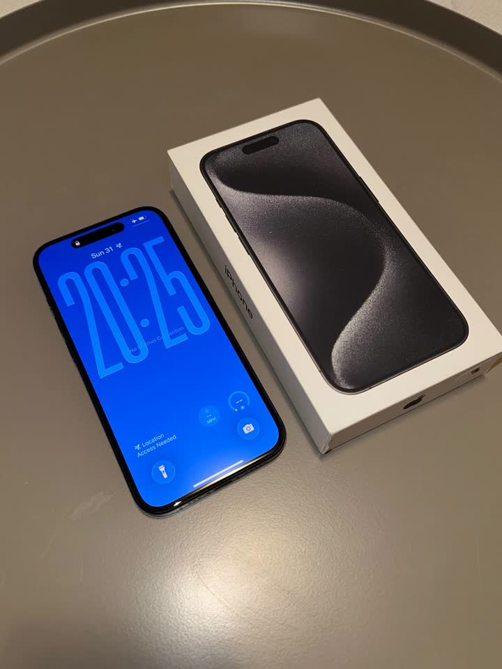 iPhone 15 Pro Black Titanium 256GB