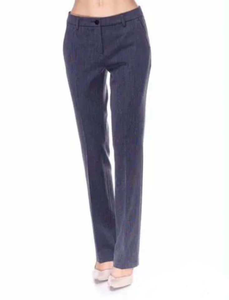 Nove klasične ravne pantalone United Colors of Benetton