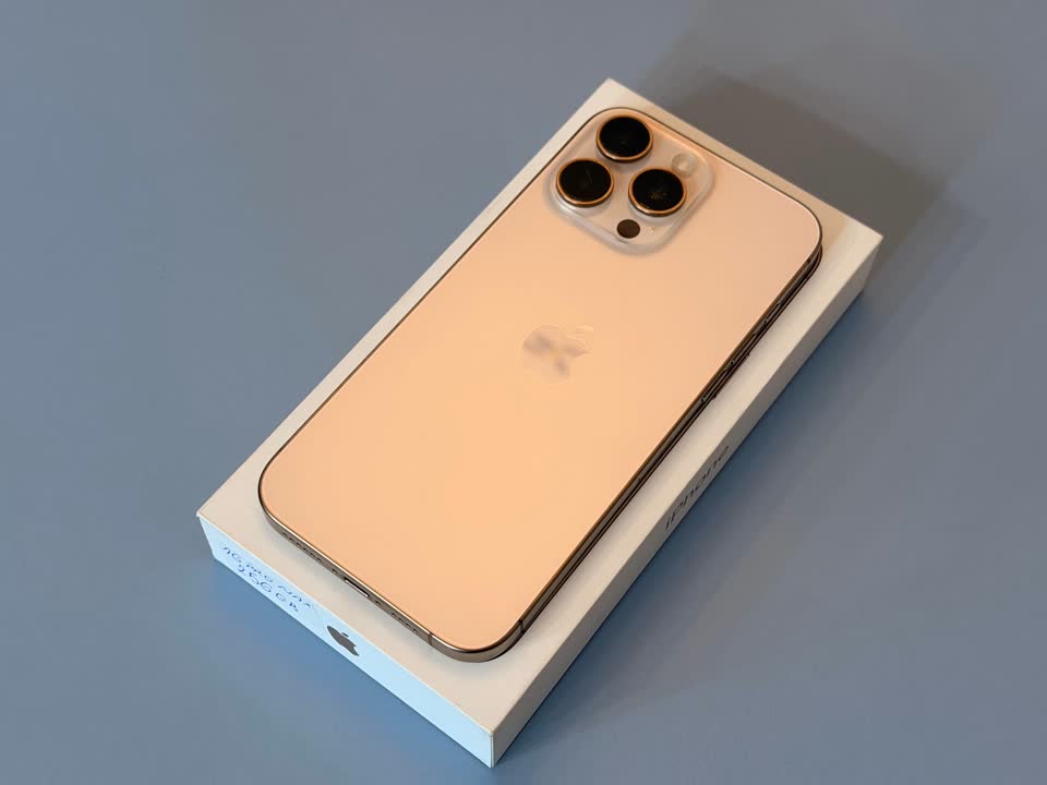 iPhone 16 Pro Max 256GB Desert Titanium