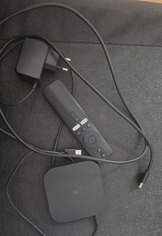 Продам Медиаплеер Xiaomi Mi Box S MDZ-22-AB