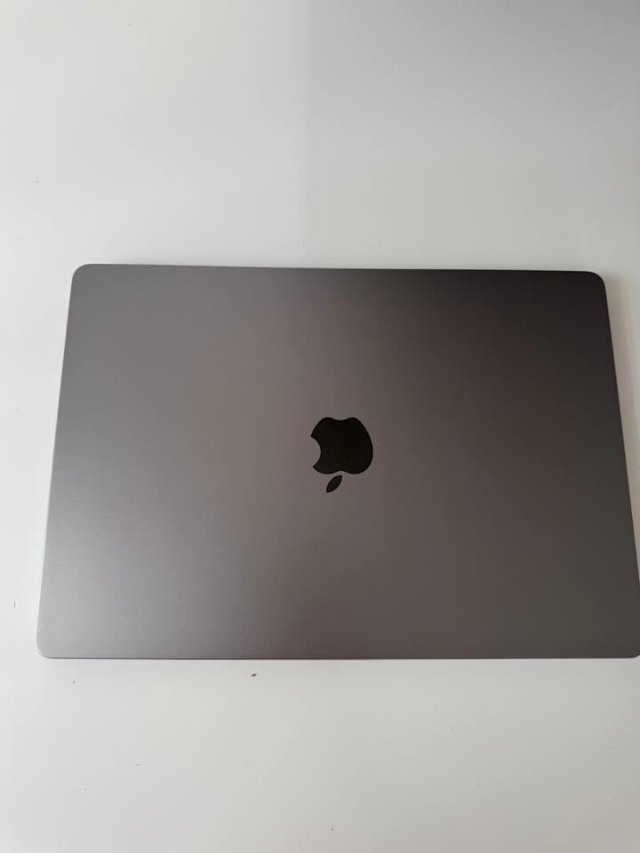 MacBook Air M2 15’