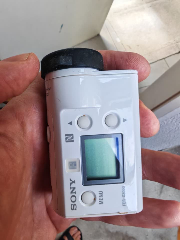 Akciona kamera Sony FDR-X3000 4K Balanced Optical SteadyShot