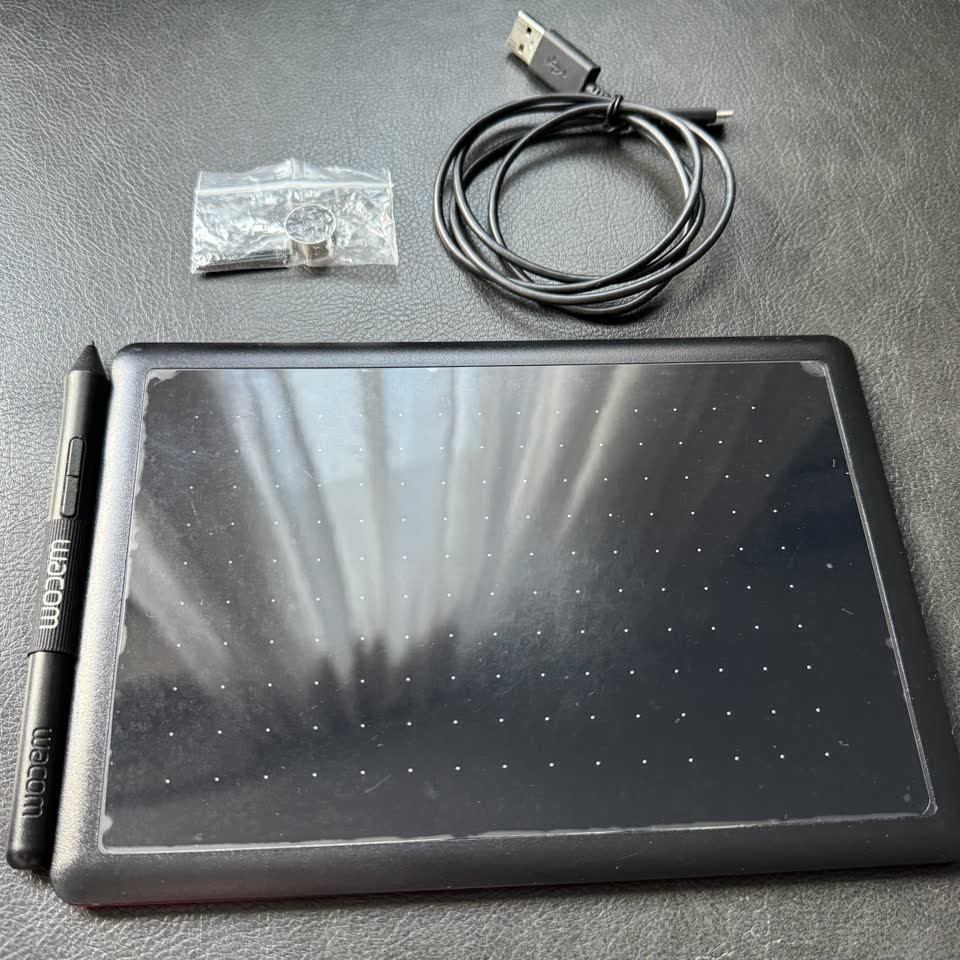 Графический планшет Wacom One 2 Small