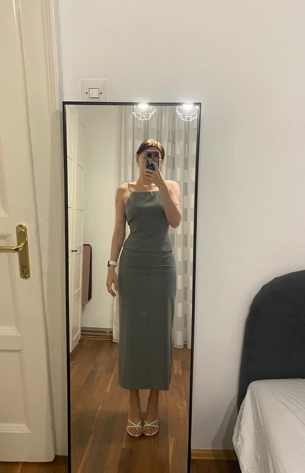 Sivo odelo H&M