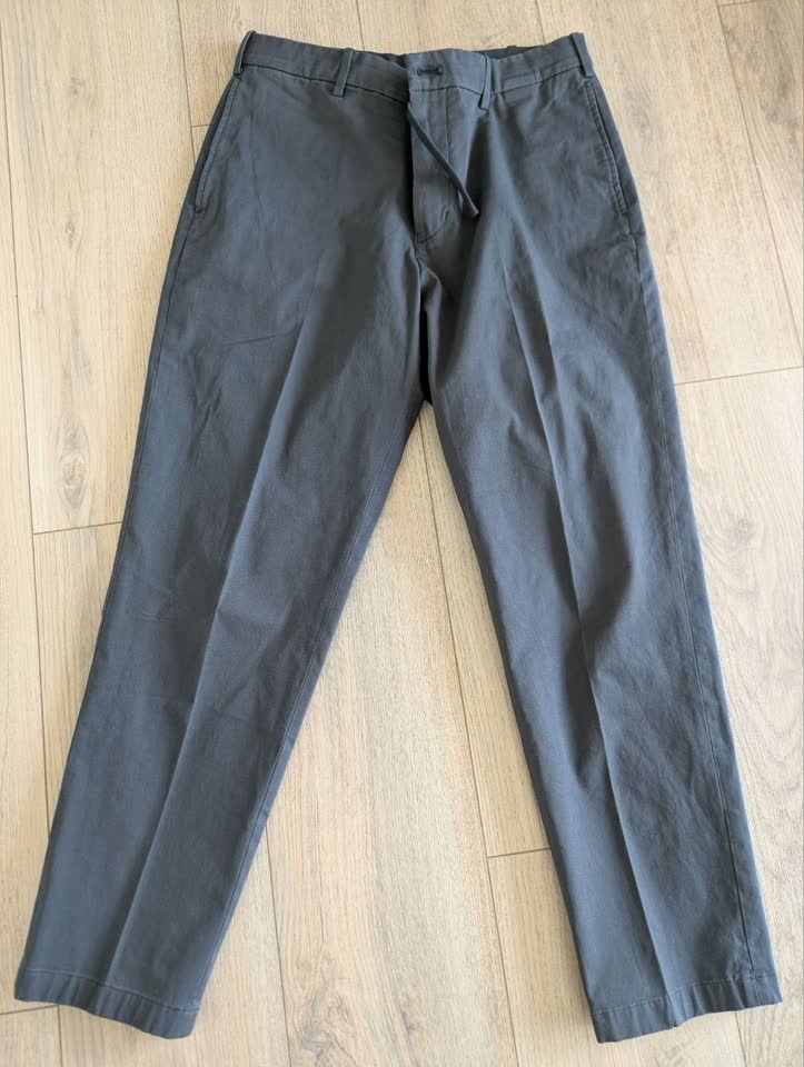 Брюки Uniqlo