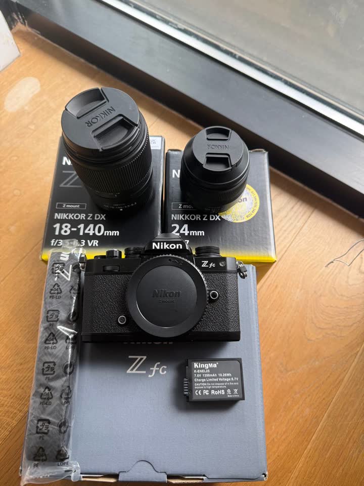 Продаю комплект Nikon Z fc