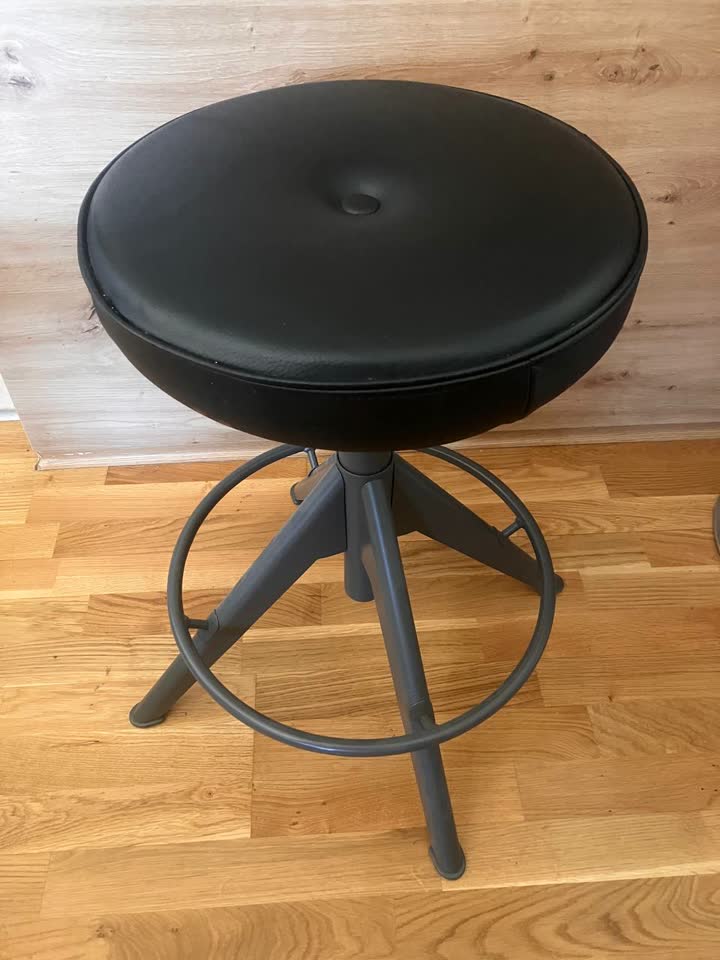 IKEA TROLLBERGET — stolica za aktivno sedenje/stajanje