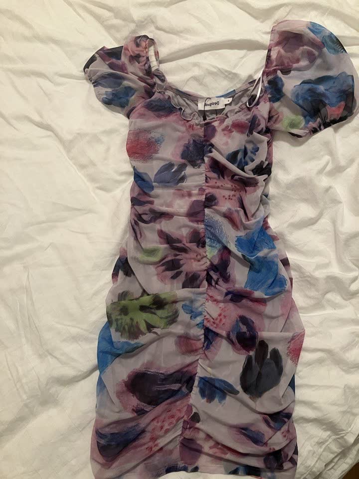 Платье Desigual