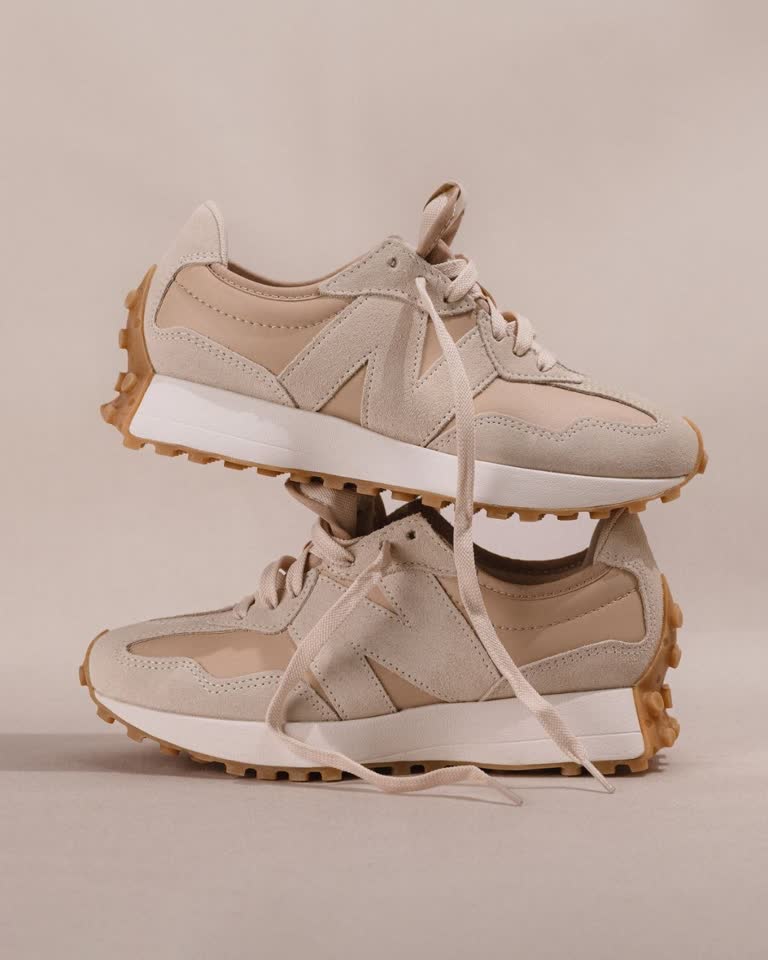 NEW BALANCE 327, broj 41