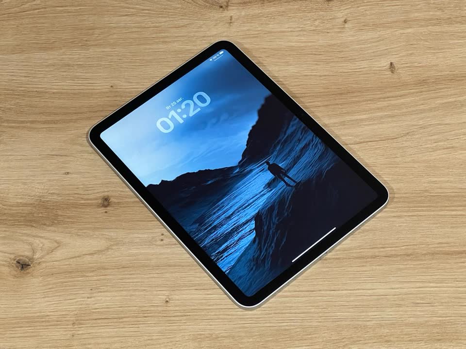 1️⃣ Apple iPad 10-ого поколения (2022, A14 Bionic)