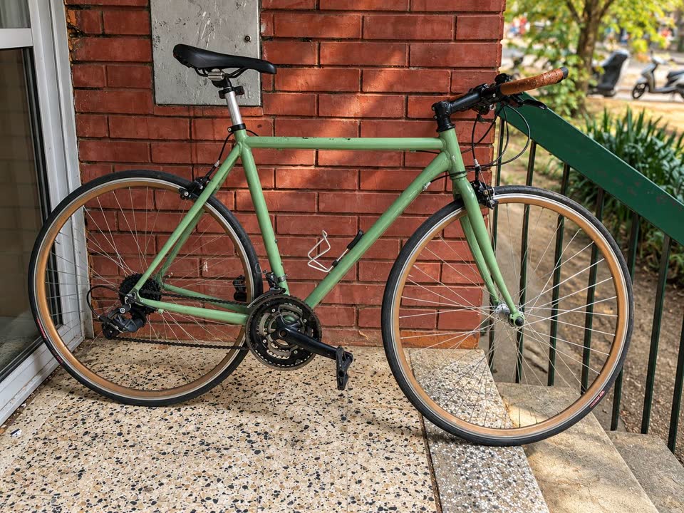 Городской / гибридный велосипед 28” — Shimano