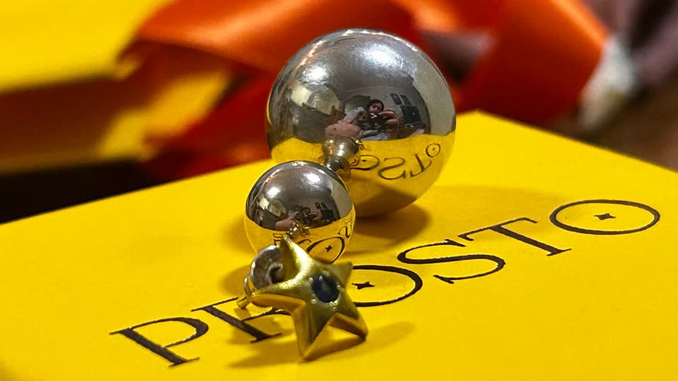 🌔Pandora Essense браслет. Из них 2 золотых шарма. Браслет 18р. Всё вместе