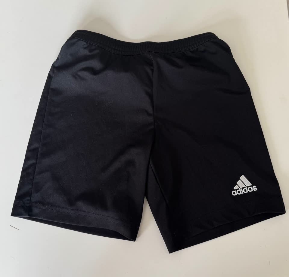 Шорты Adidas на рост 140 см