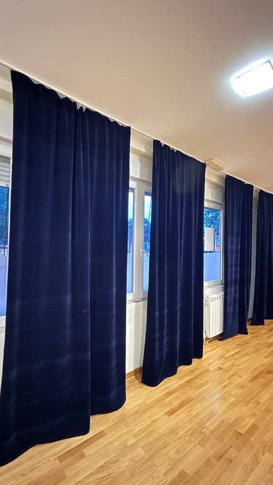 Prodajemo blackout zavese i stolice