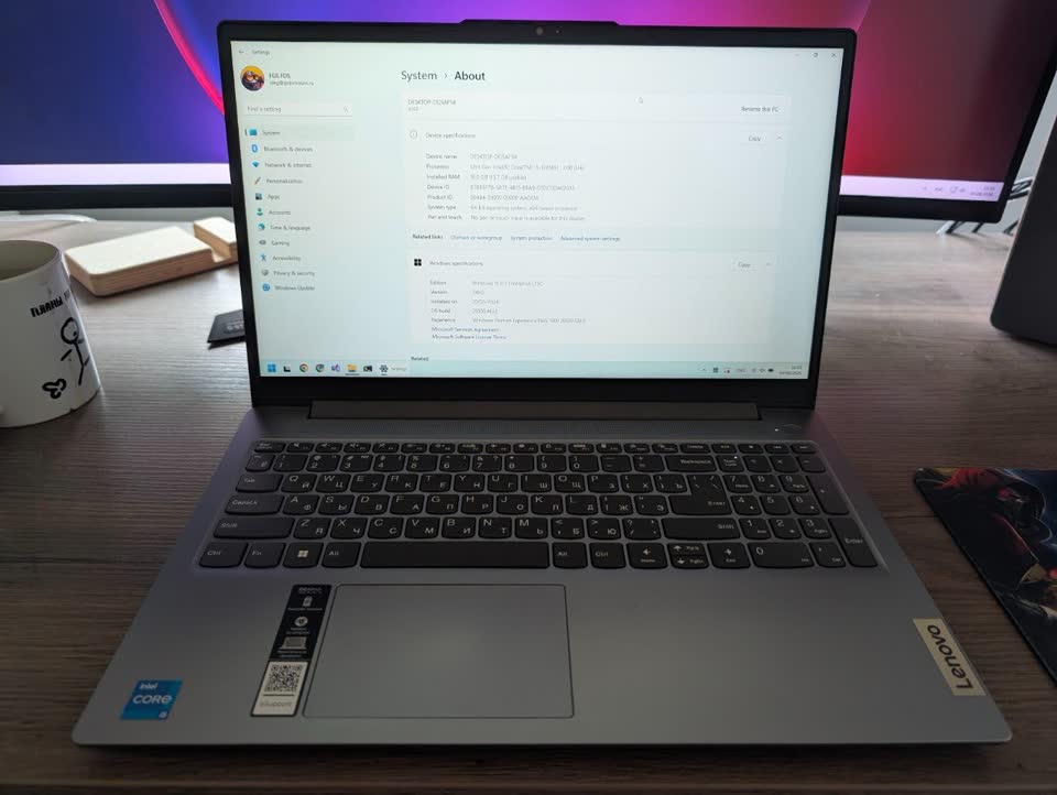 Lenovo IdeaPad Slim 3 15IAH8