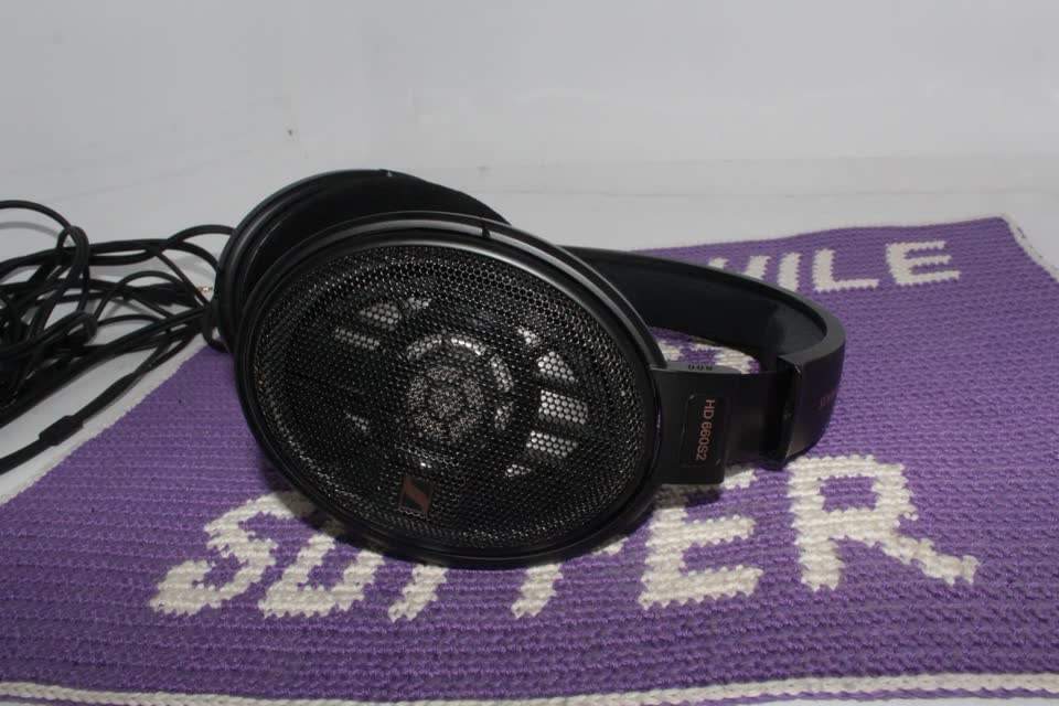 Продам наушники Sennheiser HD660S2