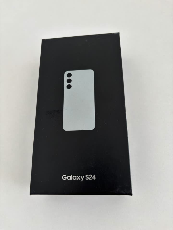 Продам телефон Samsung S24
