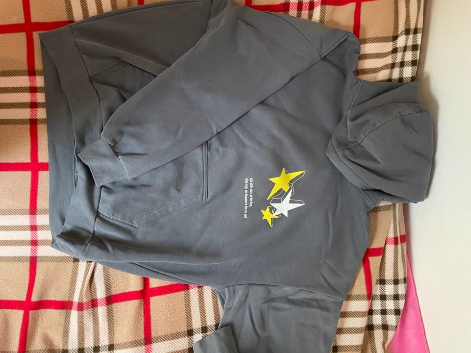 Stvari veličine L (haljina XL)