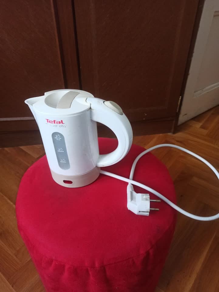 Чайник электрический дорожный Tefal