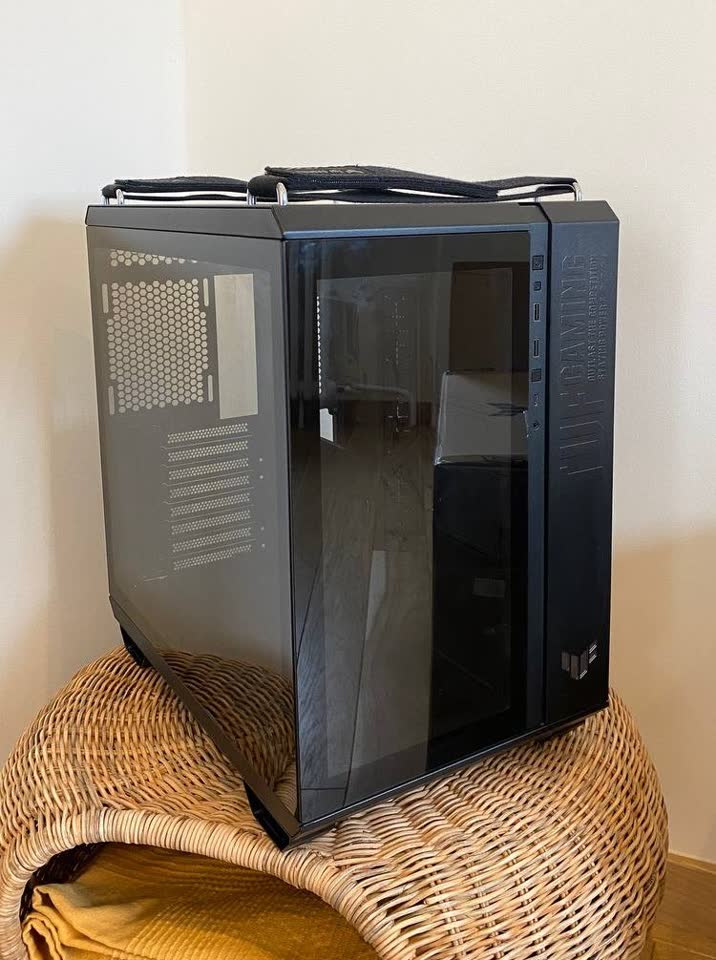 ASUS TUF Gaming GT502
