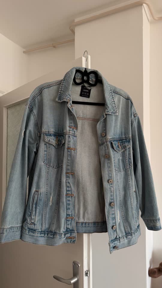 Оверсайз джинсовка Bershka