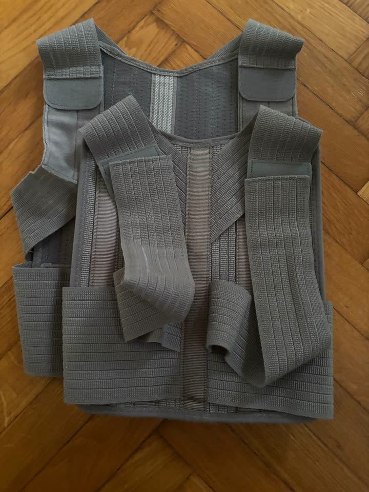 Steznik za držanje