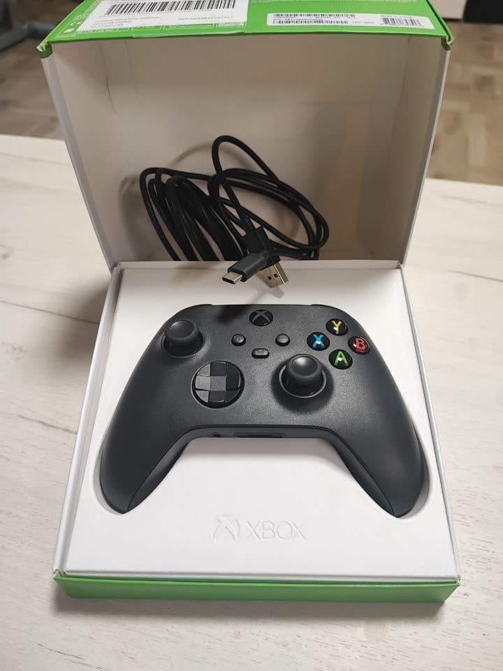 Gamepad XBOX ONE Series X|S Wireless Controller + Cable - Carbon Black
