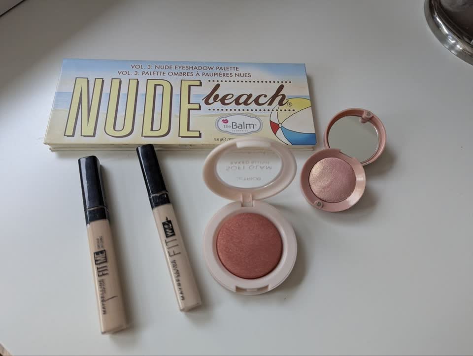 Палетка теней The Balm, румяна Catrice, тени Bourjous, корректоры Maybelline