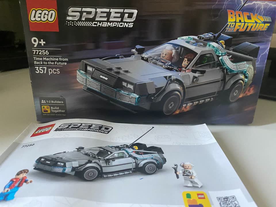 Набор LEGO Назад в будущее