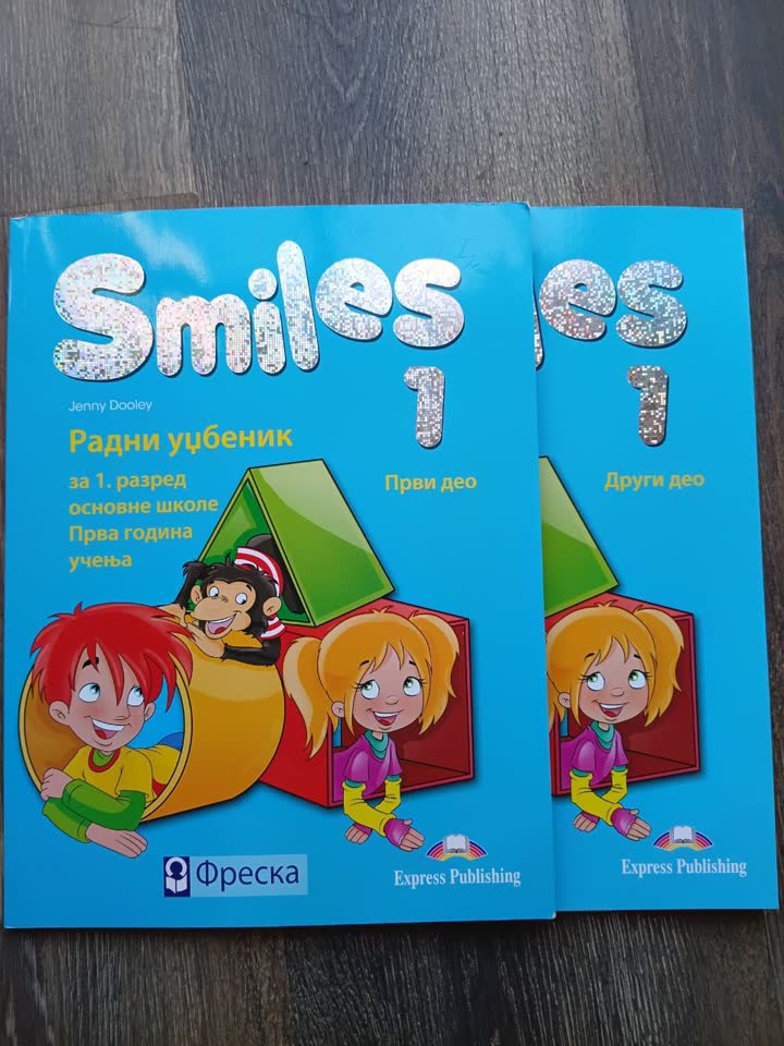 Продам учебник Smiles для 1 класса. Цена: 500 динар.