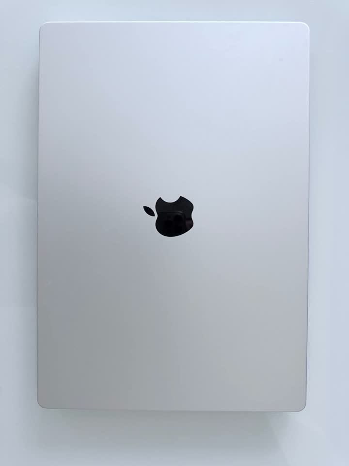 Продам новый MacBook M4 Pro