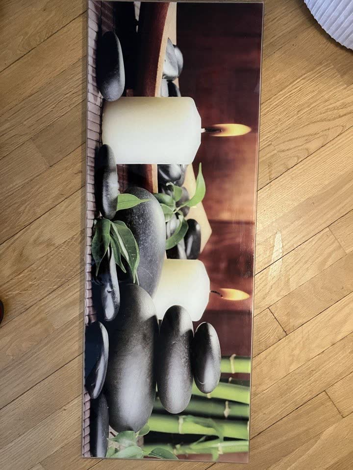 Slika 80/30. Staklo 3D.