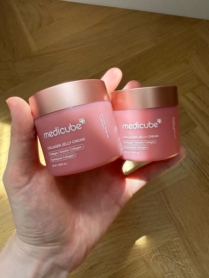 Продам 2 банки Medicube Collagen Jelly Cream
