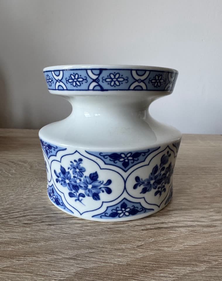 Vintage porcelanska vaza (Nemačka)