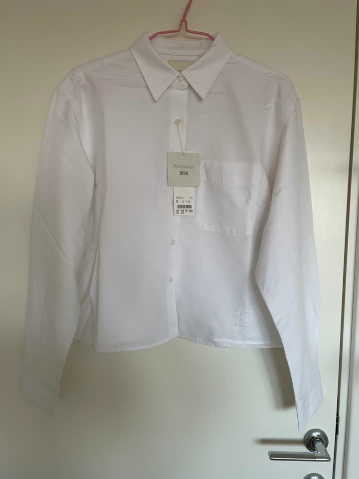 Новая рубашка Uniqlo