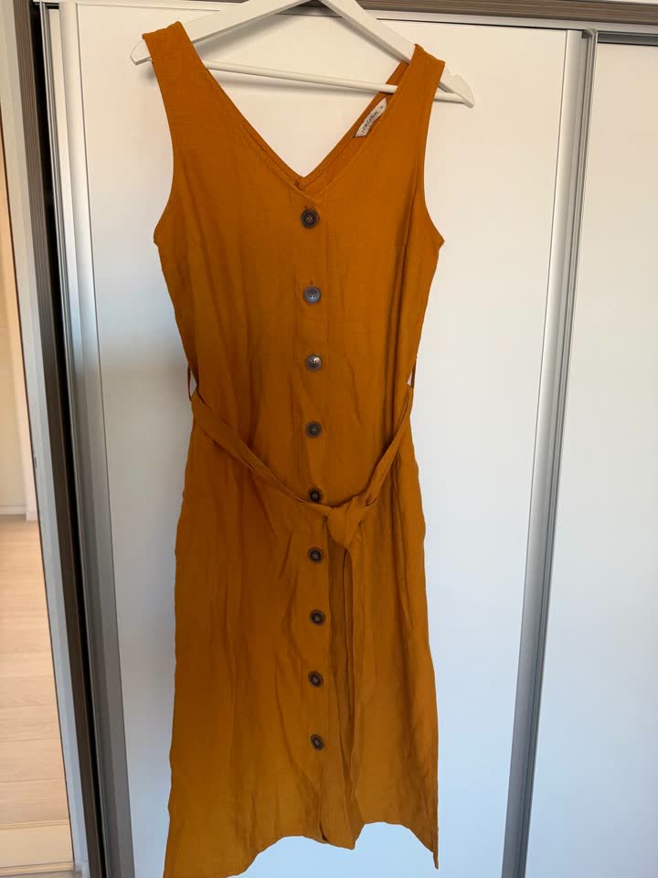 Sundress waikiki size M, 80% viscose 500 din